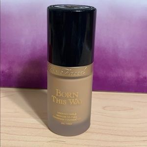 Too Faced Born This Way Foundation